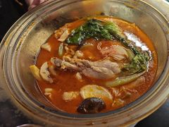 -满格嗦新疆椒麻鸡火锅.炒米粉(川大江安校区店)