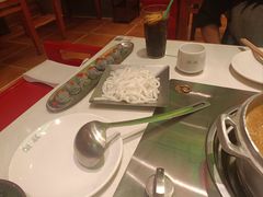 -荣叔港式沙嗲牛肉火锅(正佳潮流店)