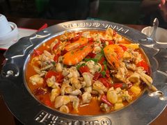 馋嘴酸汤牛蛙煲-胖哥俩肉蟹煲(福州仓山爱琴海店)