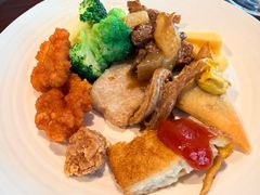 -深圳国际会展中心希尔顿酒店(前海华发冰雪世界店)