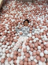 -奈尔宝·儿童乐园·亲子餐厅(华采天地店)