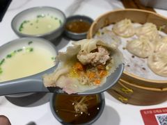 -馋三尺蟹粉小笼(人民广场店)