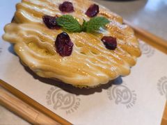 -鸣记脆皮烤鱼·海鲜烤鱼(三八广场店)