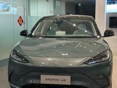 -北汽鹏龙ARCFOX极狐(国贸店)