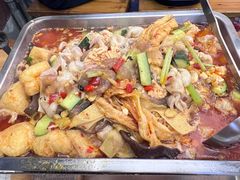鲜鱼杂锅-后街佬·炭火鲜鱼杂(南城店)