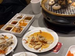 -山焱·炭火自助烤肉(周浦万达店)