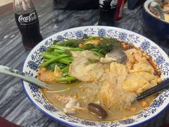 -重庆火红麻辣烫(伟超置业大厦店)