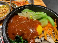 -青瓦炭韩潮烤肉(花园道店)