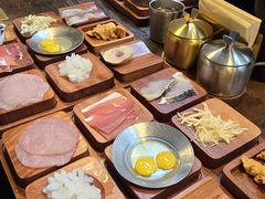 -银米·云南传统过桥米线(双廊黑金冠店)