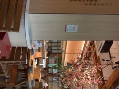 -蜜桃餐厅·伴山(湖滨商业街店)