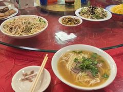 -十二忠手拉面(五福店)