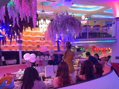 -巴特餐饮6加1音乐餐吧·新疆菜