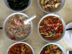 -红色湘菜馆(春风店)