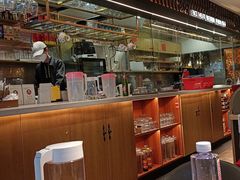 大堂-耶里夏丽·丝路新疆菜·清真食品(徐汇南丹东路臻选店)