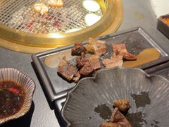 -铭牛烧肉·和牛海鲜自助(高新月牙湖店)