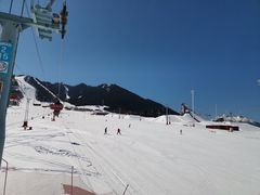 -丝绸之路山地度假区滑雪场