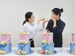 -美斯烘焙培训学院•蛋糕•面包•咖啡(宝安校区)