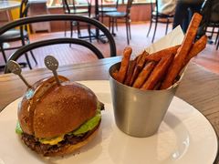 -尚牛社会 Beef & Liberty(金桥EKA天物店)