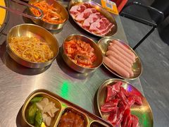 -釜山火炉·海鲜烤肉(紫藤路店)