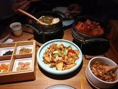 -九锅一堂酸菜鱼(新南凯德直营店)