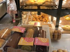 面包甜点陈列柜-BreadTalk面包新语·烘焙蛋糕(领展购物广场店)