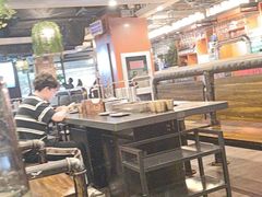 大堂-麦凯伦烧烤·精酿超级工厂店(金桥总店)