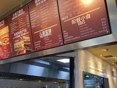 -The Habit Burger Grill 哈比特汉堡(复兴soho店)