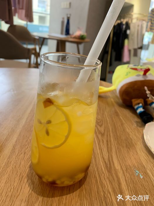 hy coffee美容美甲护肤(吾悦店)手摇桃桃图片
