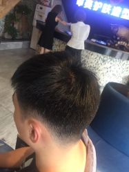 点击看大图 -审美HAIR SALON
