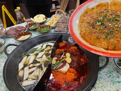 -鸿姐老火锅(疁城新天地店)