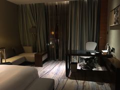 -广州汇华希尔顿逸林酒店