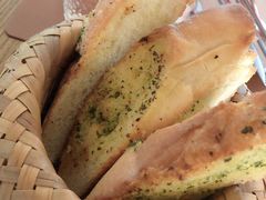 -Golden Lily河内巴黎法越料理餐厅(建国西路店)