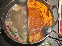 -三出山火锅(南京万象天地店)