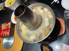 -铜锣湾·有麝自然香(渝北财富中心店)