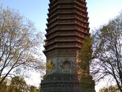 -玲珑塔公园