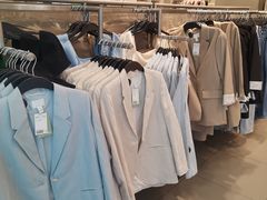 -H&M(鹏欣水游城店)