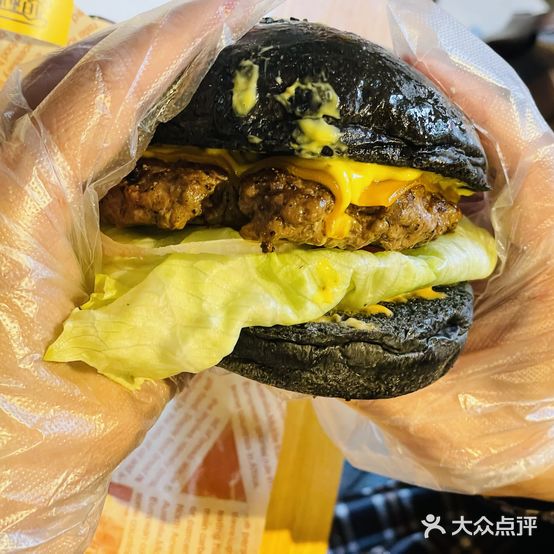 汉堡商店-小堡日记