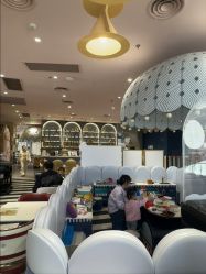 -奈尔宝·儿童乐园·亲子餐厅(前滩店)