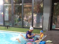 -IBOBI亲子游泳俱乐部(华侨城中心)