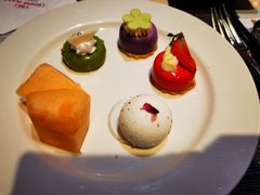 -广州中心皇冠假日酒店-环市食坊·海鲜自助餐厅