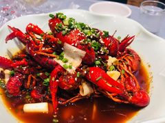 -冰冰龙虾·江湖菜·花园江景餐厅