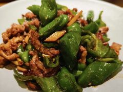 -蜜桃餐厅·伴山(湖滨商业街店)