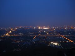 -鬼笑石后山停车场