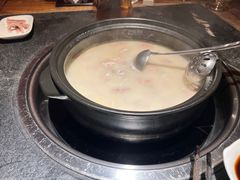 -大匠工房古船木艺术餐厅·猪肚鸡专门店(长白仙岛店)