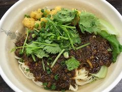 -耙豌豆重庆小面