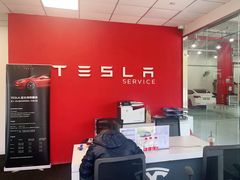 -TESLA 特斯拉(深圳坂田特斯拉中心)