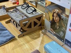 -肆兮眼镜·蔡司·徕卡战略合作店(大坪店)