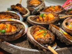 石锅大鲍鱼-品海楼·大连海胆锅贴馆(东港店)