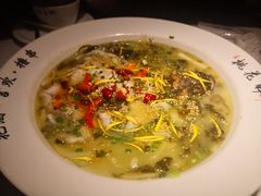 老坛酸菜鲈鱼-今朝桃花醉川菜小酒馆(龙湖天街店)