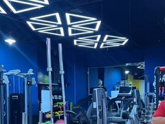 -成杰格斗·拳击·柔术·防身术(建设路店)